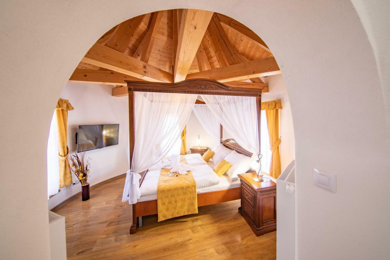 Residence Safari Resort - Chateau Borovany  Esterno foto
